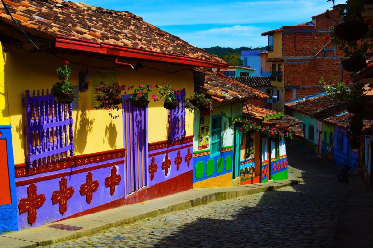 Hotel El Paisaje Guatapé Esterno foto