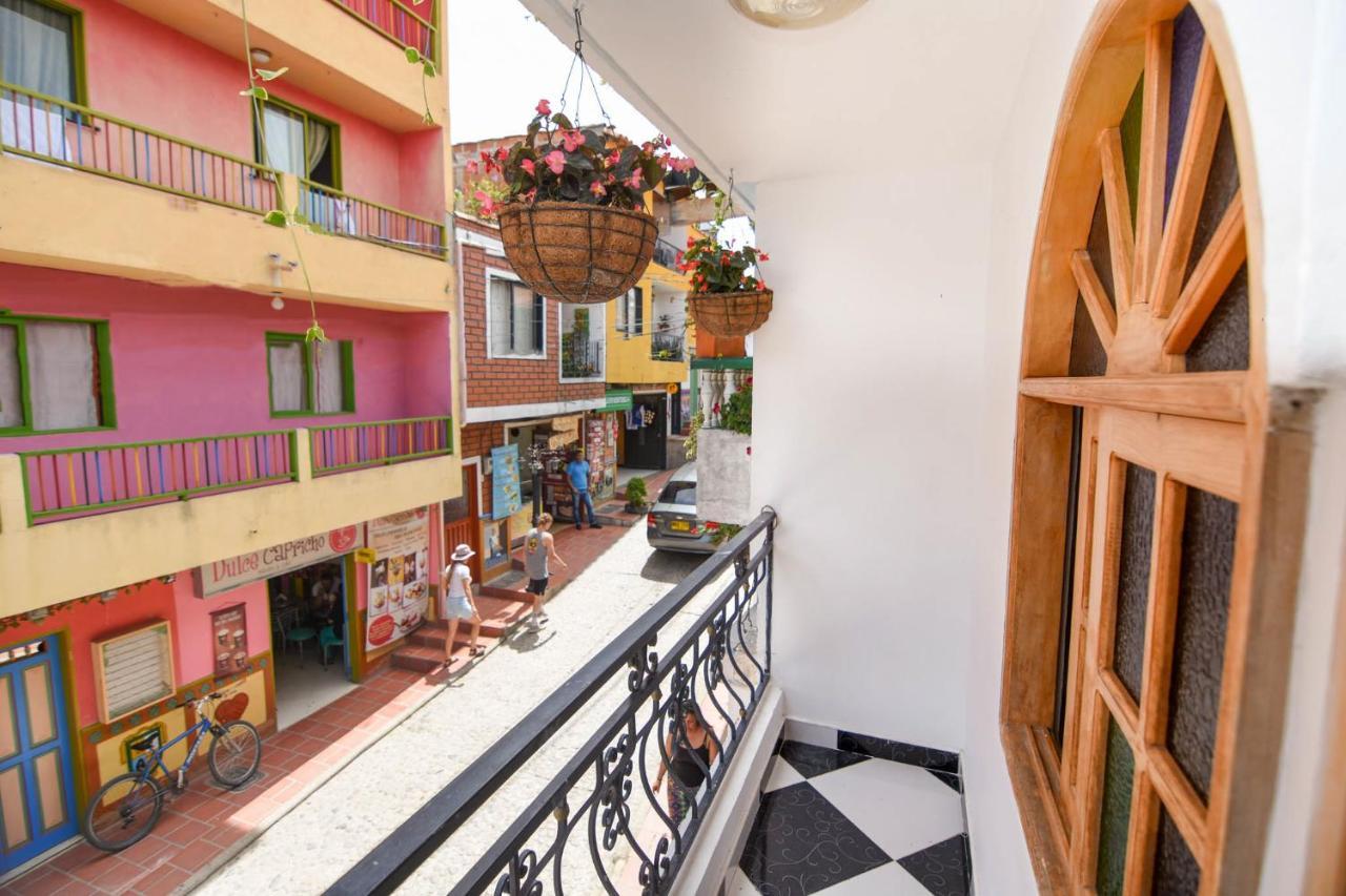 Hotel El Paisaje Guatapé Esterno foto